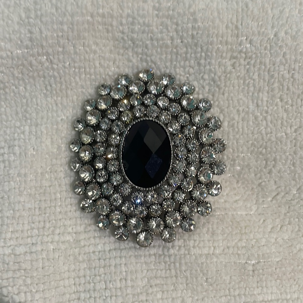 Monet Black Oval Stone Pin with Crystal-like Stones
